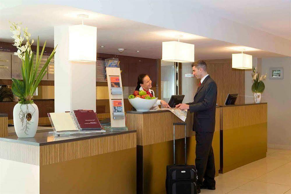 Mercure Airport Hotel Berlin Tegel מראה חיצוני תמונה